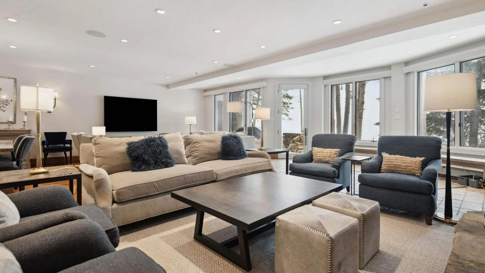 Mccoy Peak 303 By East West Hospitality Apartment *