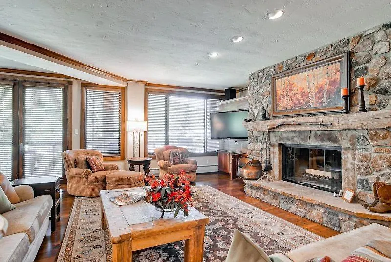 Apartment Mccoy Peak 101 By East West Hospitality *
