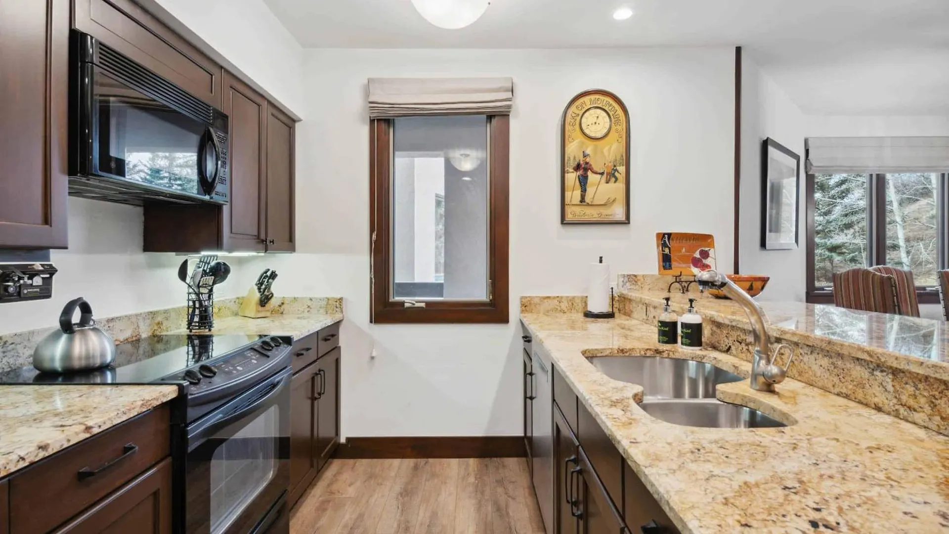 Kiva 228 By East West Hospitality * Beaver Creek