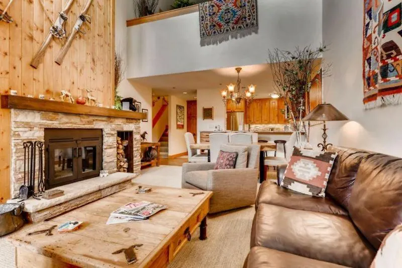Kiva 324 By East West Hospitality Apartment