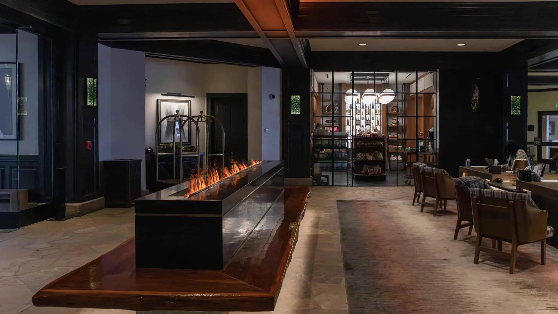 Apartment Hyatt 05 By East West Hospitality *