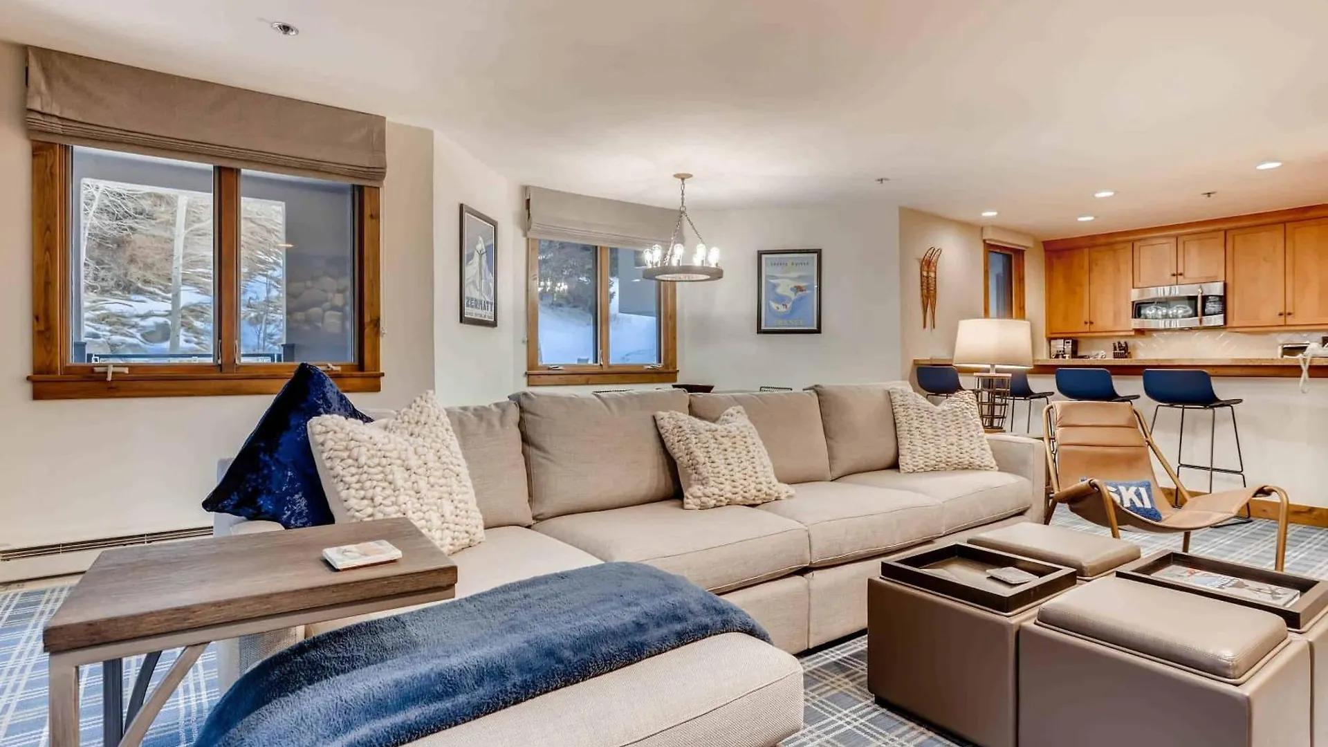 Kiva 126 By East West Hospitality *