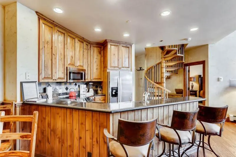 Highlands Westview 303 By East West Hospitality Apartment