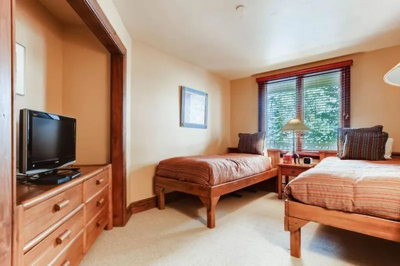 Highlands Westview 303 By East West Hospitality Apartment *