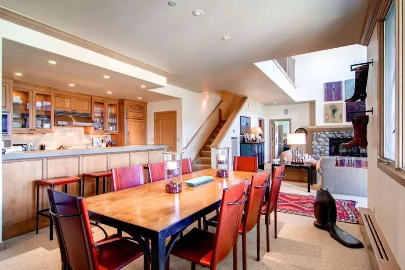 Highlands Slopeside 505 By East West Hospitality Apartment Beaver Creek