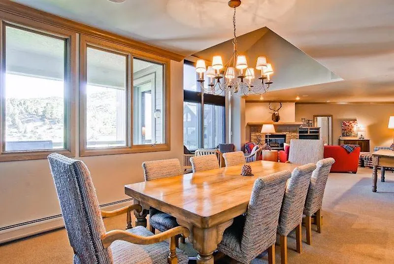 Highlands Slopeside 507 By East West Hospitality Beaver Creek