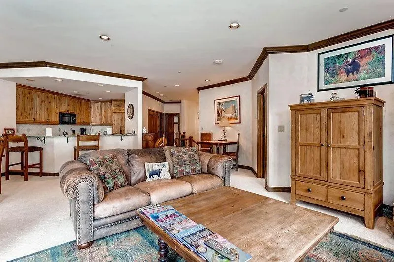 Apartment Highlands Slopeside 213 By East West Hospitality *