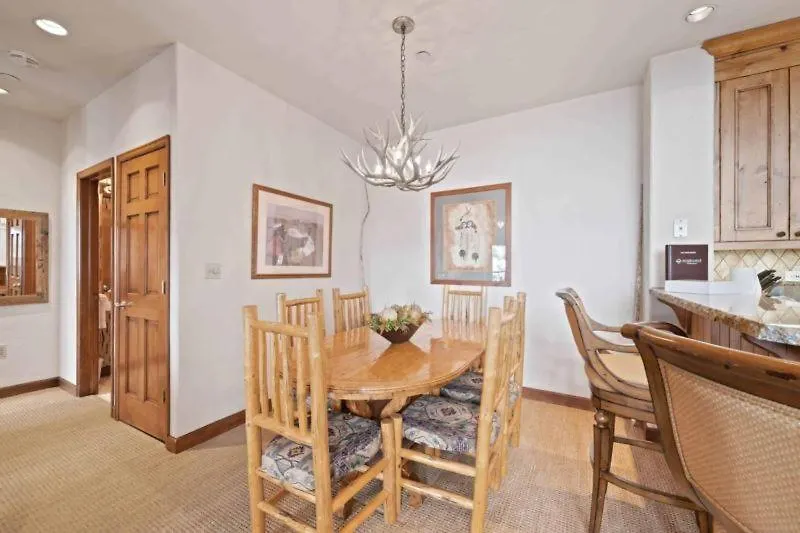 Highlands 401 By East West Hospitality Beaver Creek