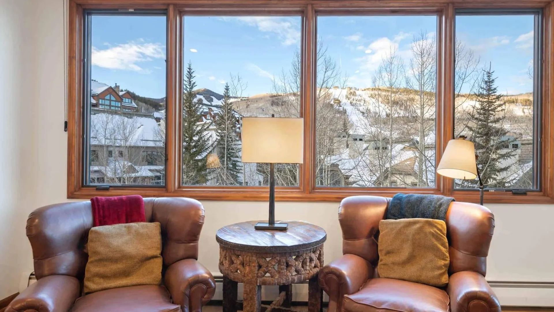 Apartment Highlands 303 By East West Hospitality *