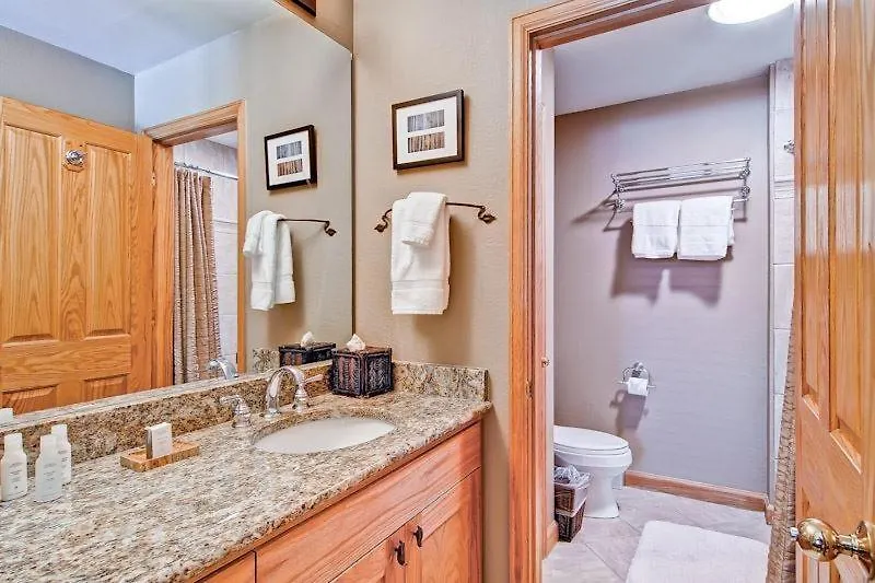 Highlands Westview 105 By East West Hospitality Apartment Beaver Creek