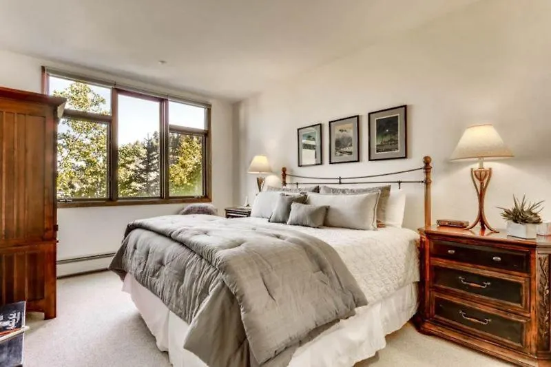 Apartment Highlands 301 By East West Hospitality *