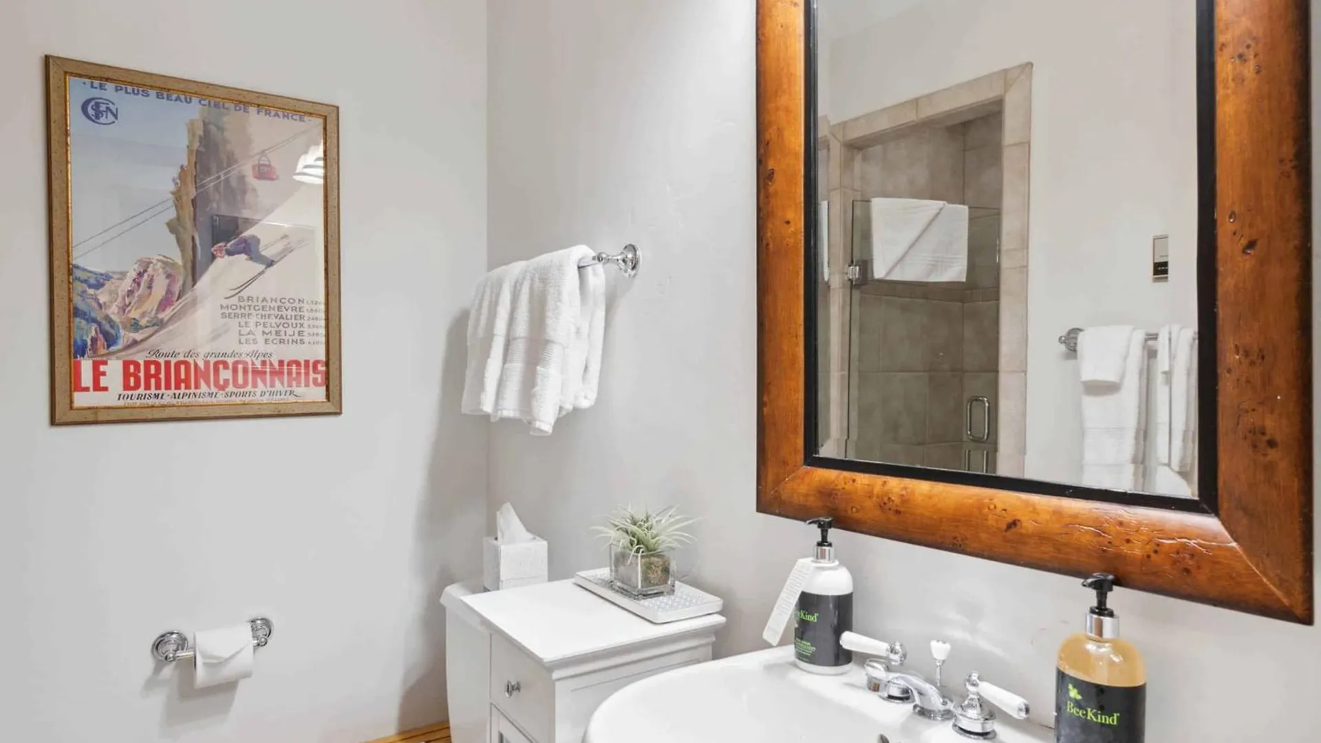 Apartment Highlands 205 By East West Hospitality
