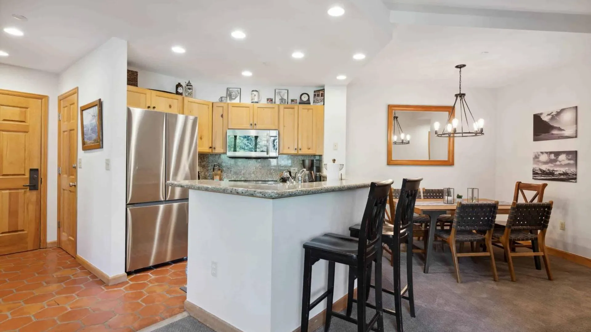 Highlands 205 By East West Hospitality Apartment *