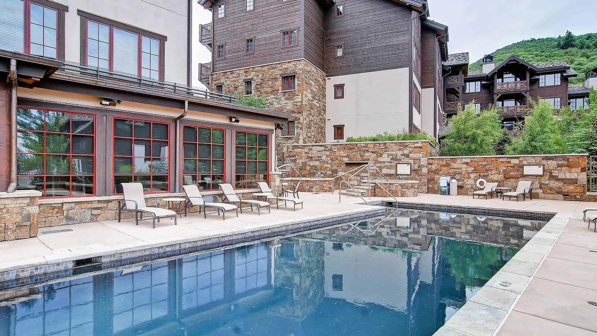 Apartment Landing B407 By East West Hospitality Beaver Creek
