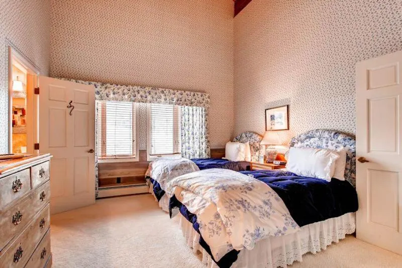 Holiday home Bachelor Gulch Road 57 By East West Hospitality