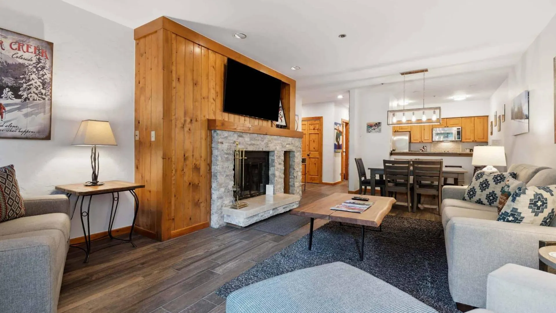 Kiva 234 By East West Hospitality *