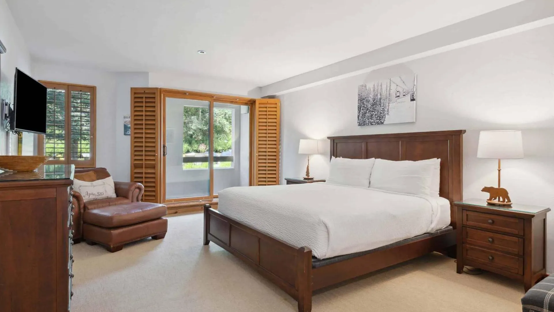 Kiva 234 By East West Hospitality * Beaver Creek