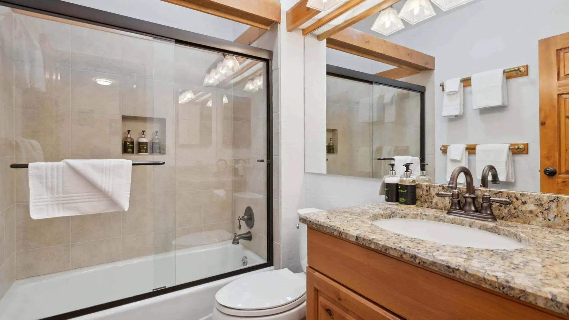 Kiva 234 By East West Hospitality Beaver Creek