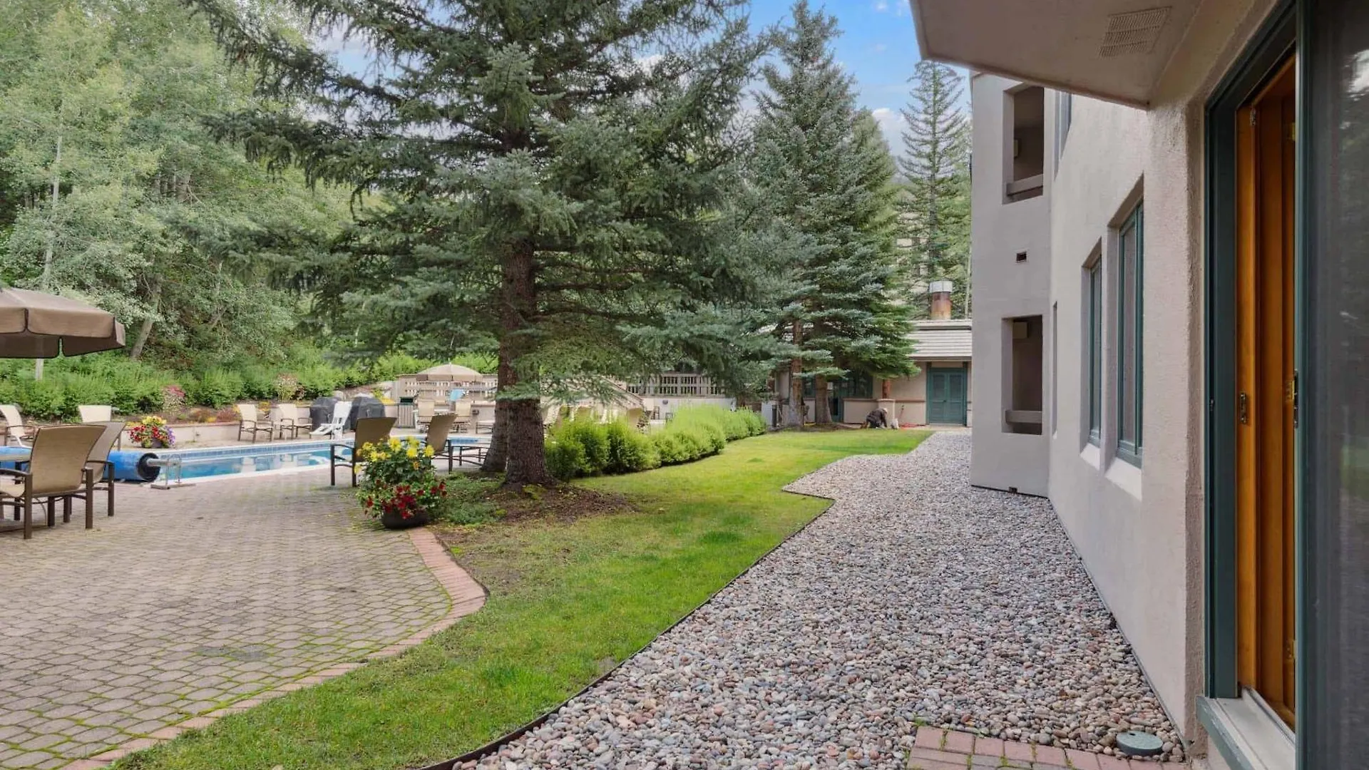 Kiva 234 By East West Hospitality Beaver Creek