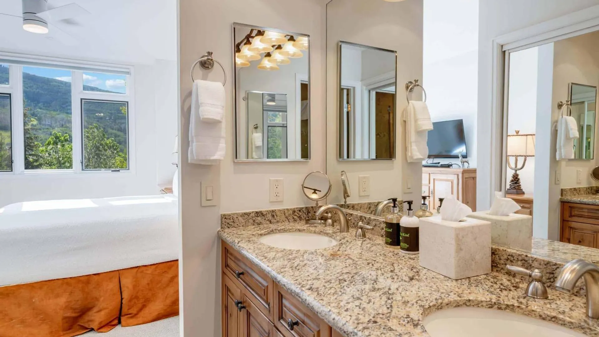 Highlands 307 By East West Hospitality Apartment