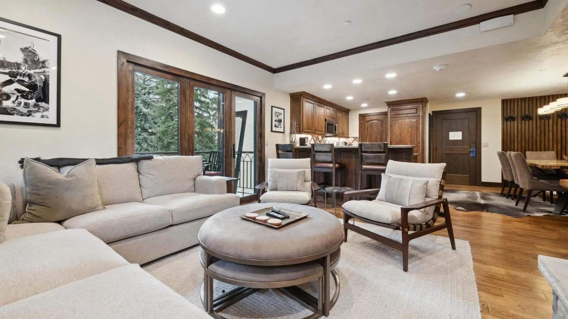 The Charter At E110 * Beaver Creek