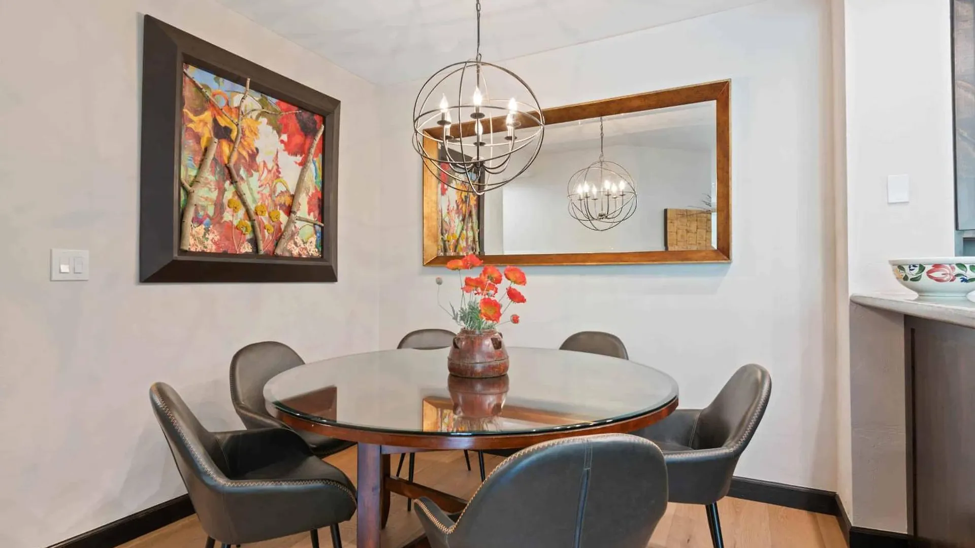 Highlands 300 By East West Hospitality Apartment *