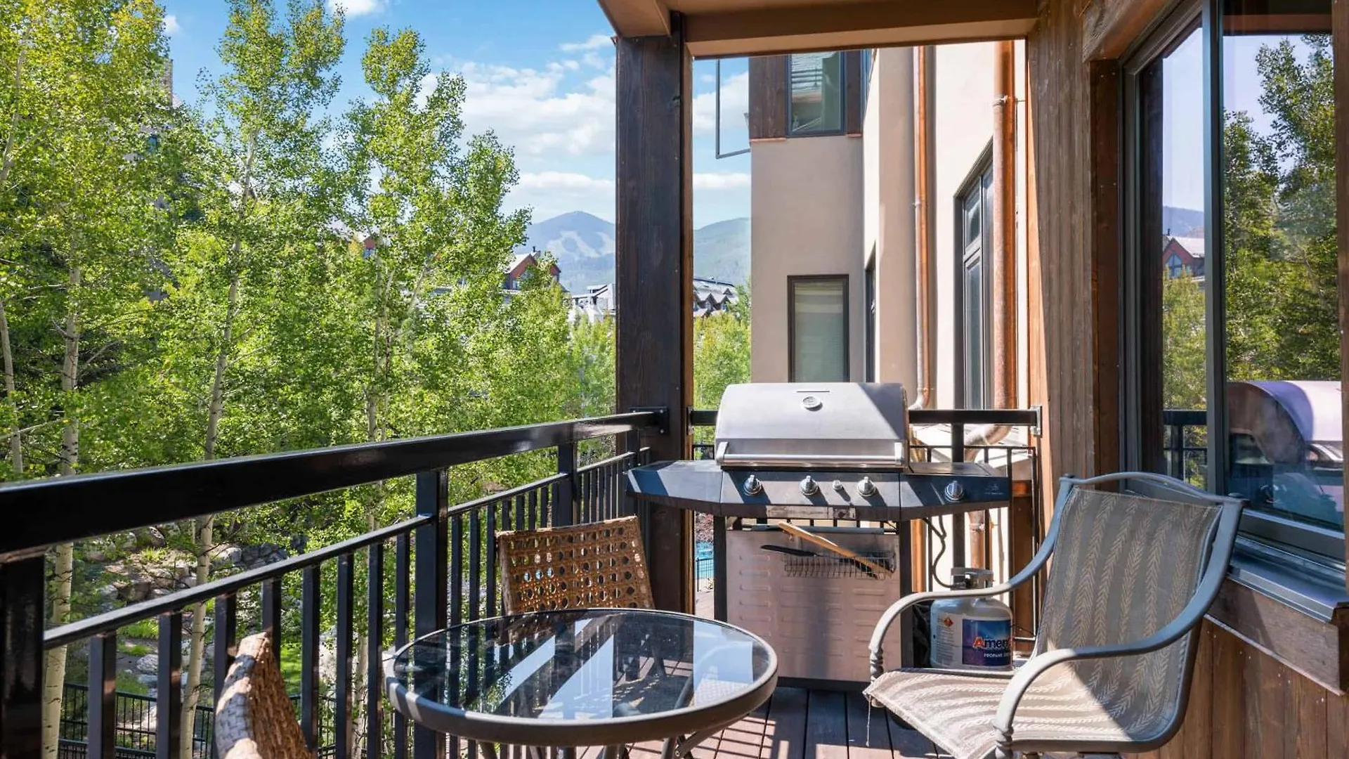 Highlands 300 By East West Hospitality * Beaver Creek