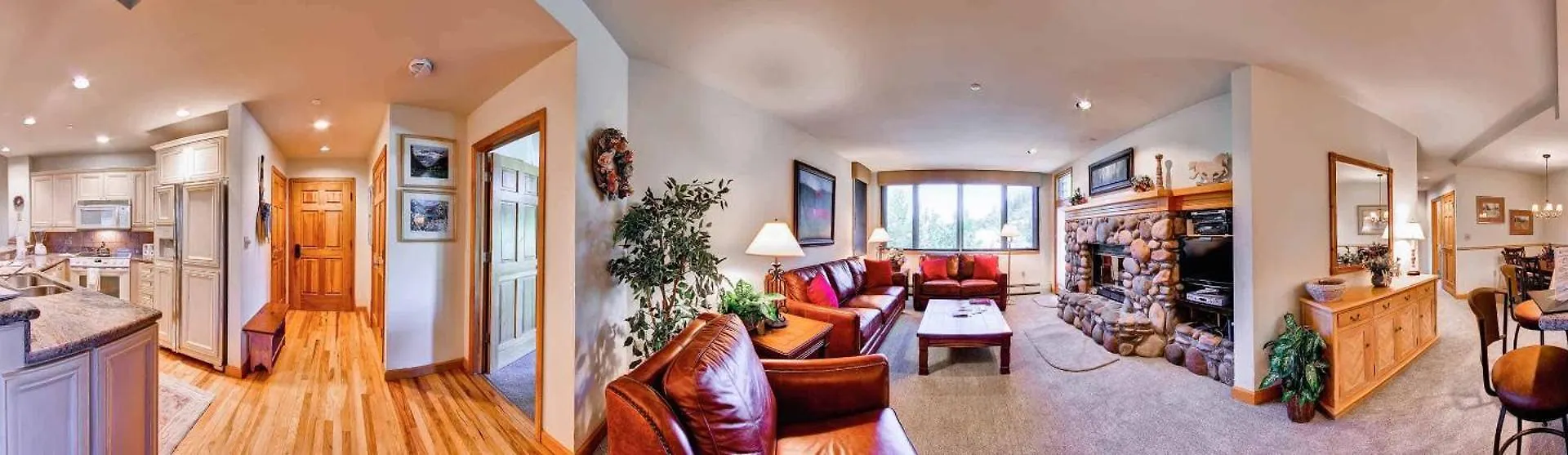 Highlands 201 By East West Hospitality *