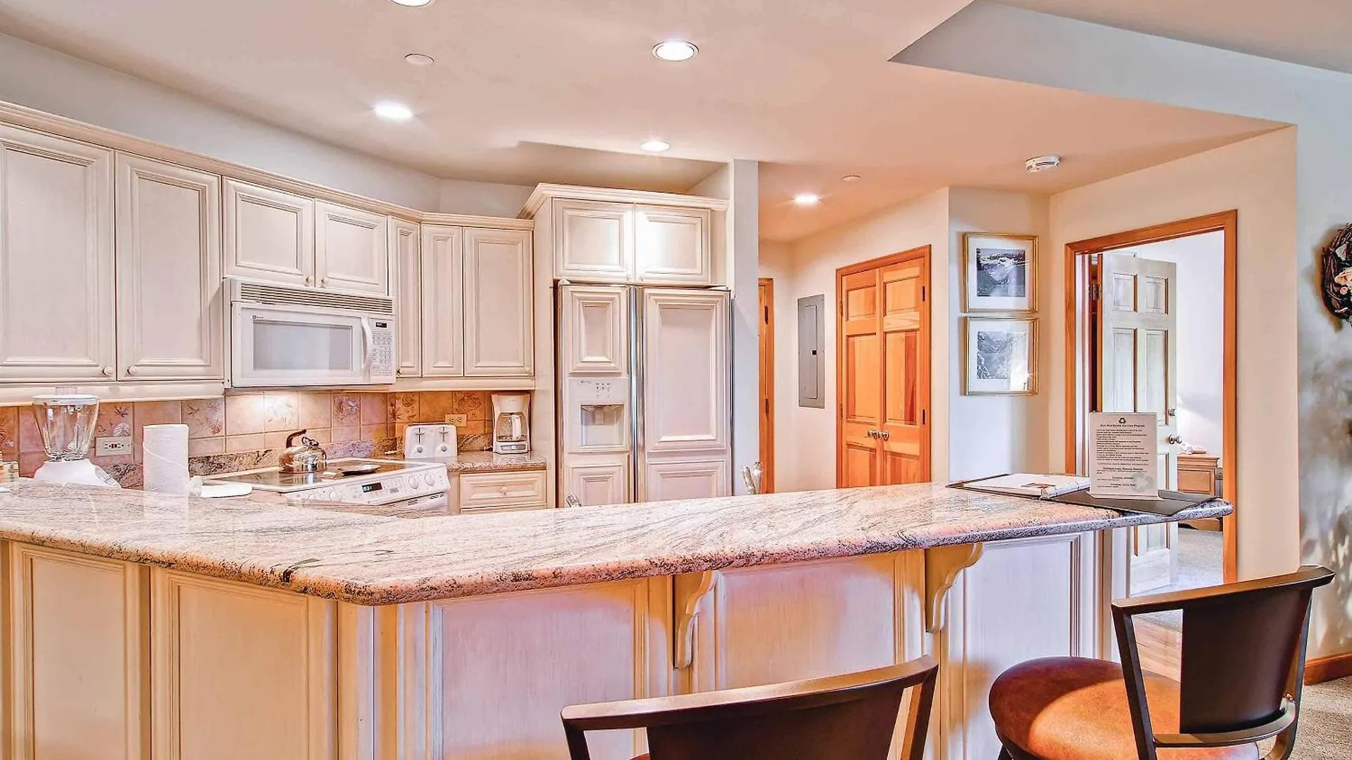 Apartment Highlands 201 By East West Hospitality