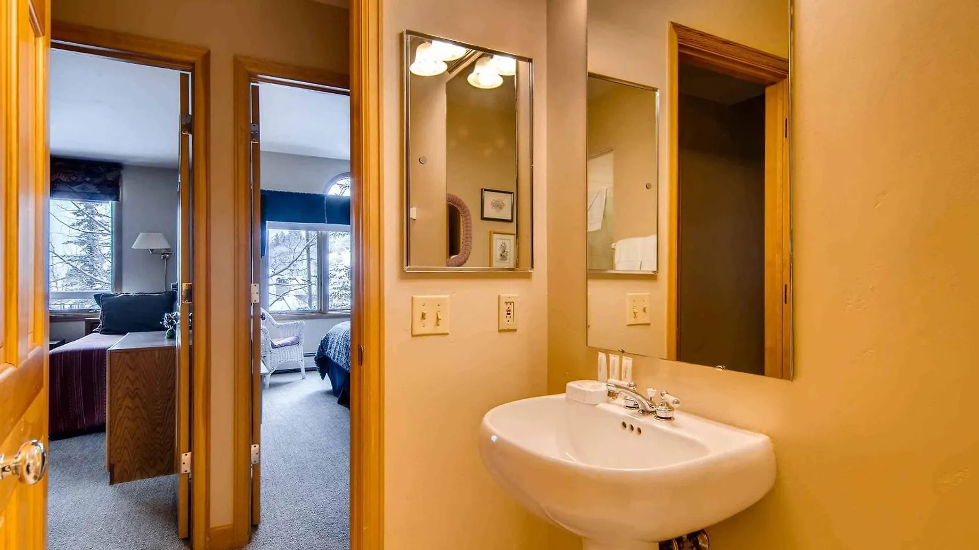 Highlands 201 By East West Hospitality Apartment Beaver Creek