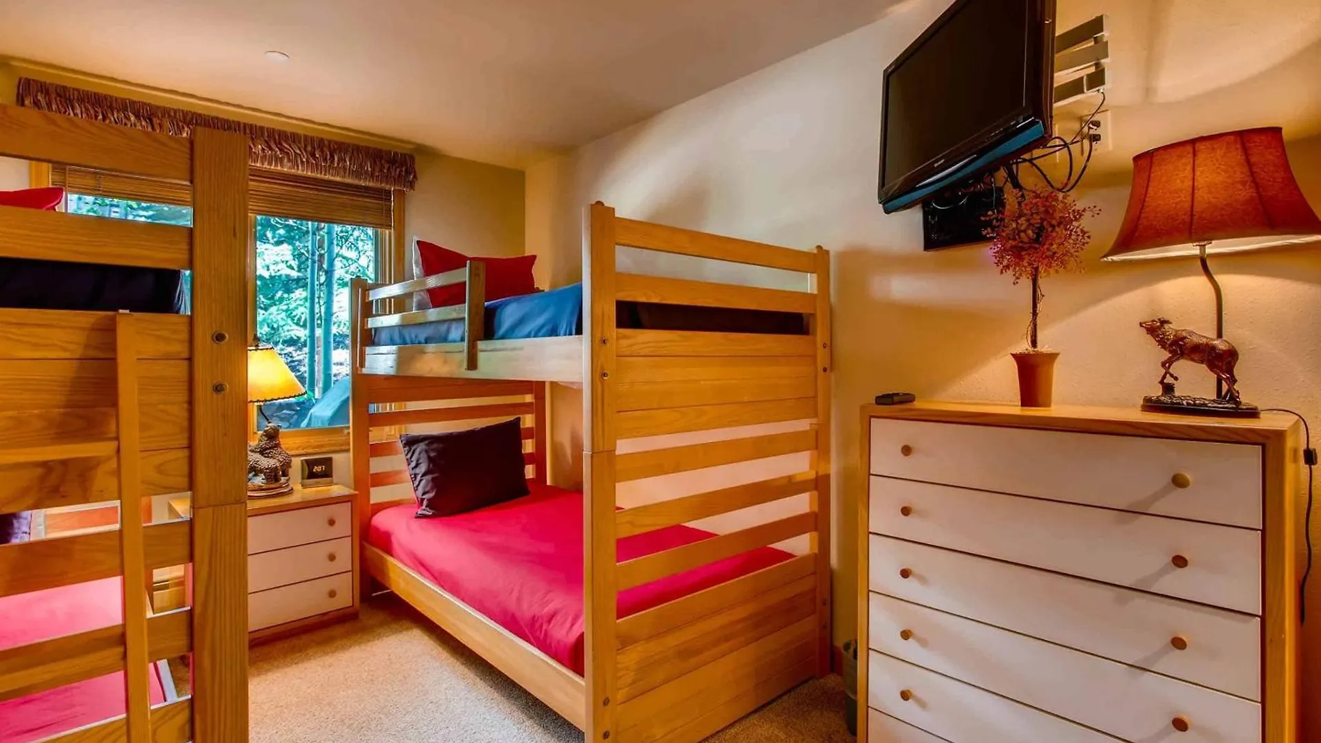 Highlands 106 By East West Hospitality * Beaver Creek