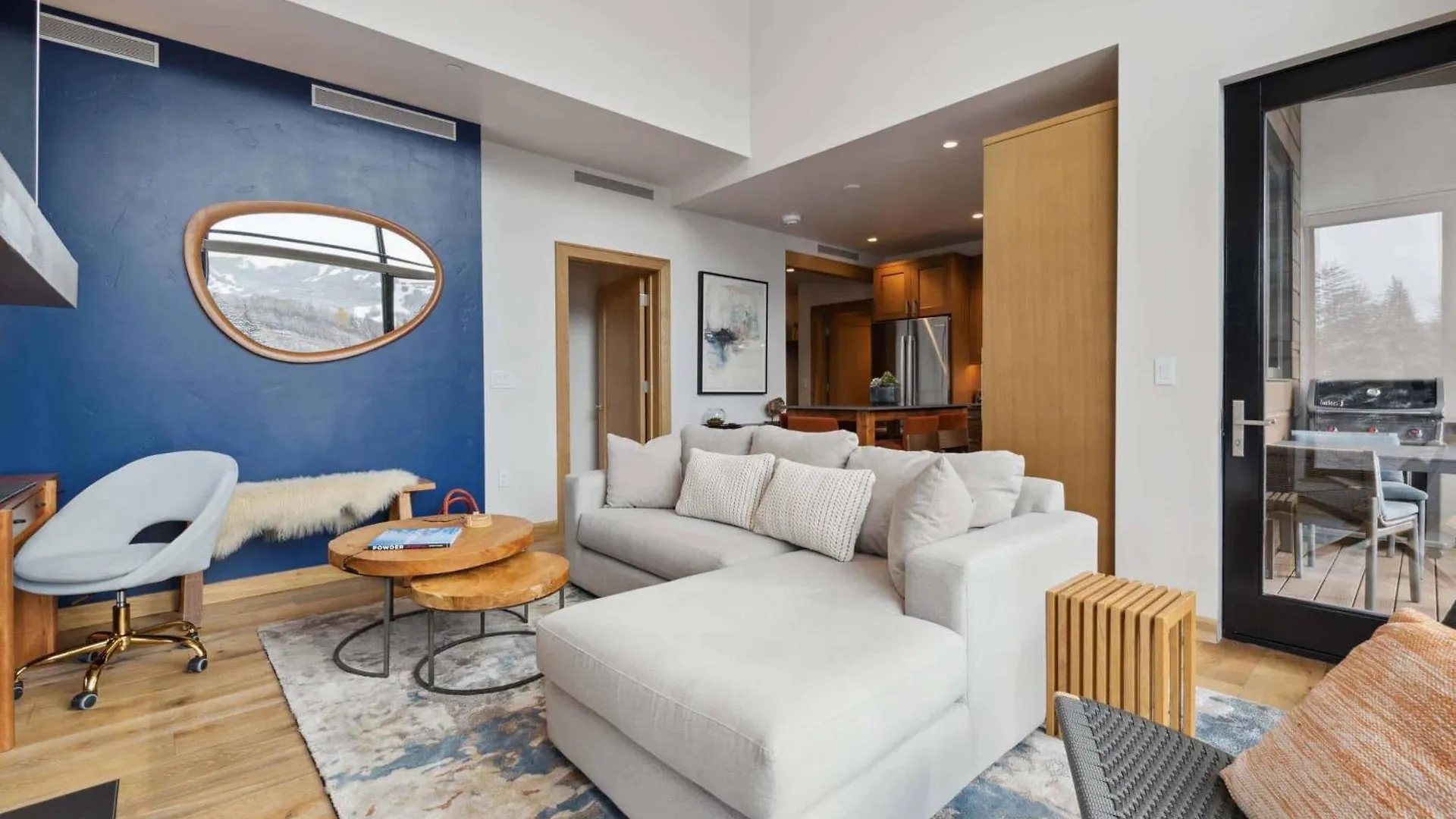 Riverfront 308 By East West Hospitality