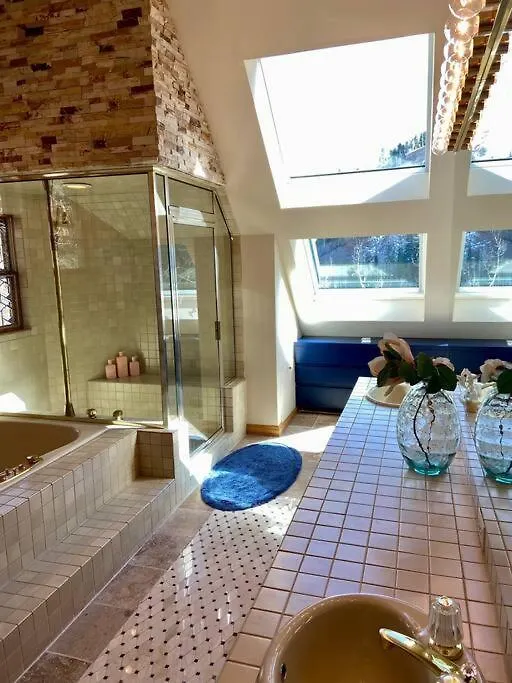 5 Bed With Loft 6ba In And Out Amazing Views Holiday home Beaver Creek