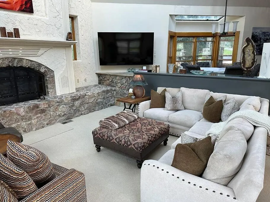 5 Bed With Loft 6ba In And Out Amazing Views Holiday home Beaver Creek