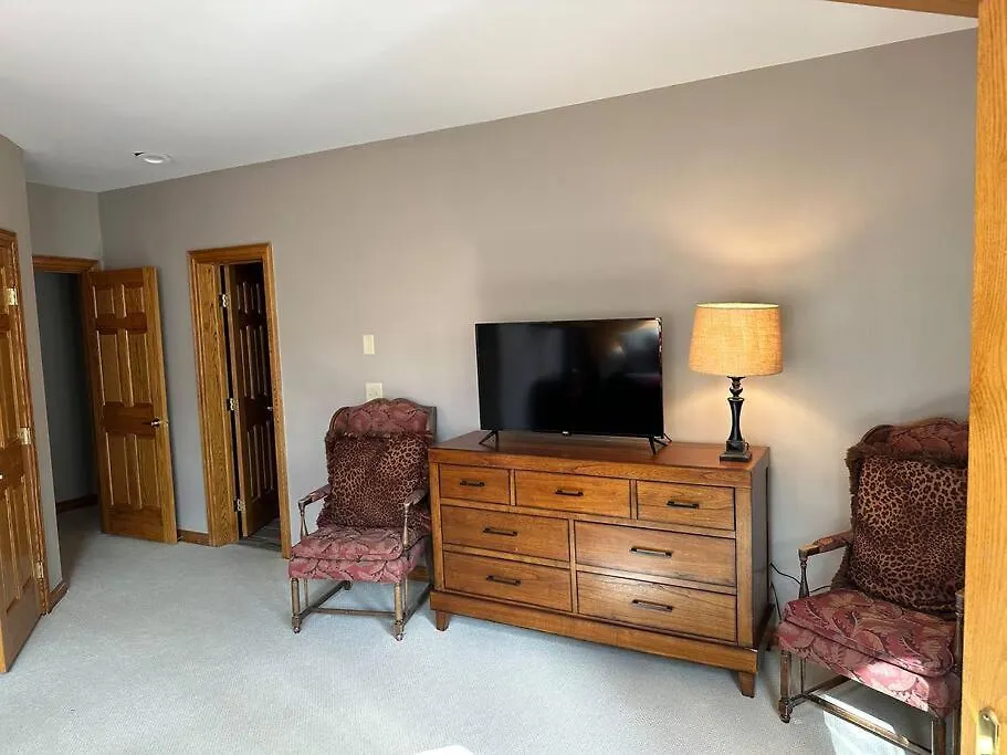 5 Bed With Loft 6ba In And Out Amazing Views *