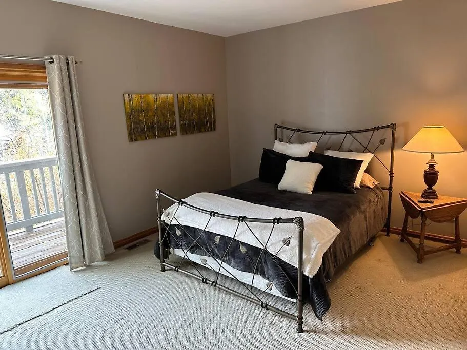 5 Bed With Loft 6ba In And Out Amazing Views *