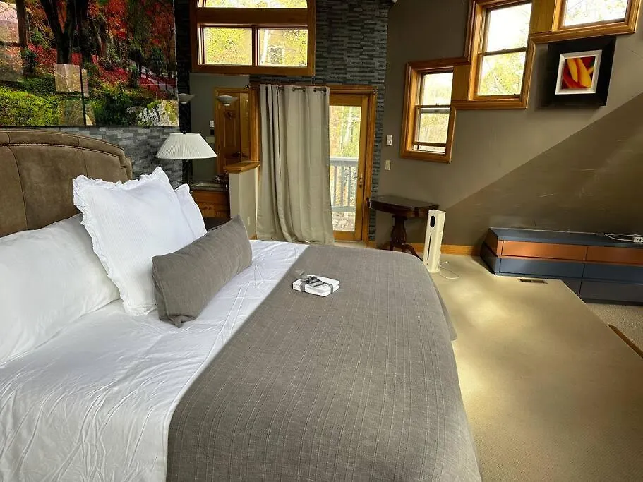 5 Bed With Loft 6ba In And Out Amazing Views Holiday home *