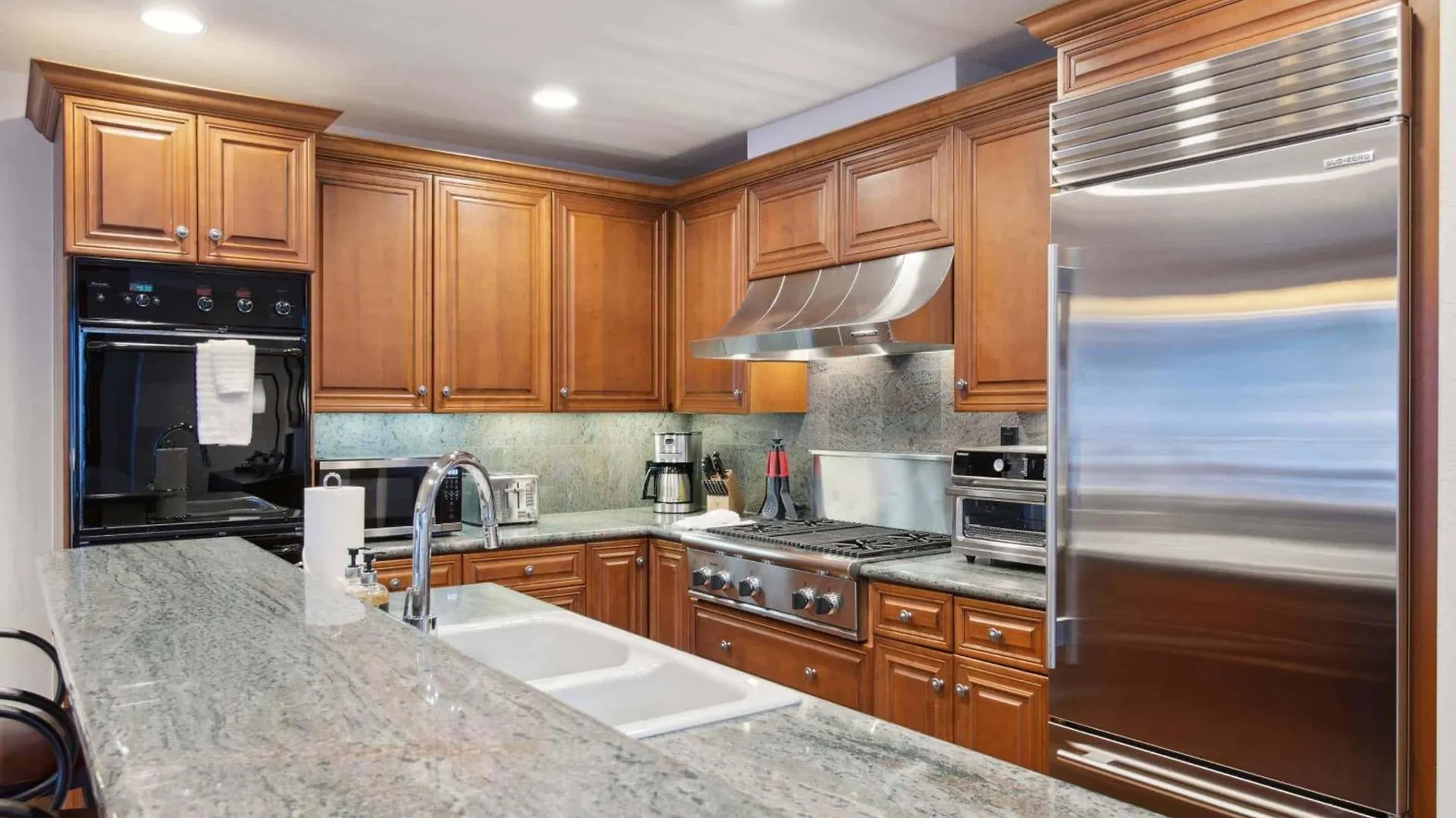 Apartment Mccoy Peak 102 By East West Hospitality Beaver Creek
