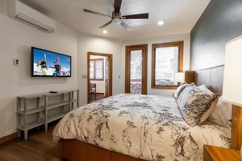 Apartment Strawberry Park Splendid Slopes View
