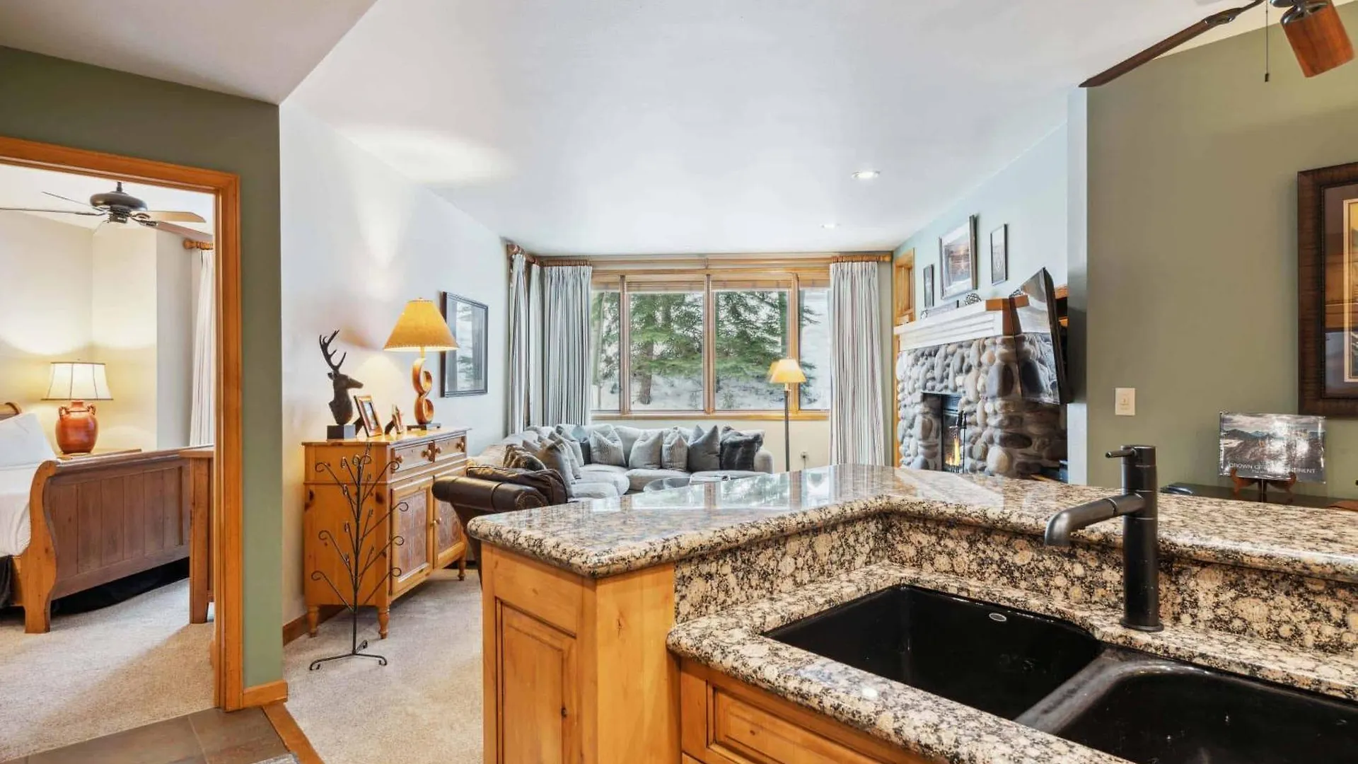 Highlands 106 By East West Hospitality Apartment Beaver Creek