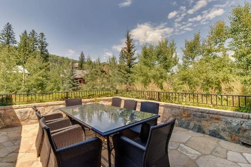 Luxury 4 Bedroom In, Out Mountain Located At The Base Of Village Beaver Creek