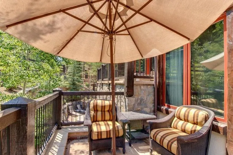 Holiday home Luxury 4 Bedroom In, Out Mountain Located At The Base Of Village Beaver Creek