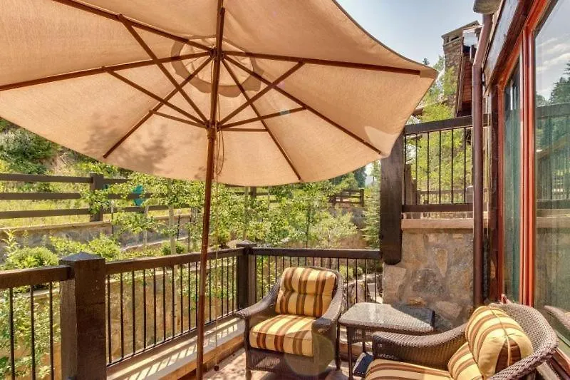 Holiday home Luxury 4 Bedroom In, Out Mountain Located At The Base Of Village *