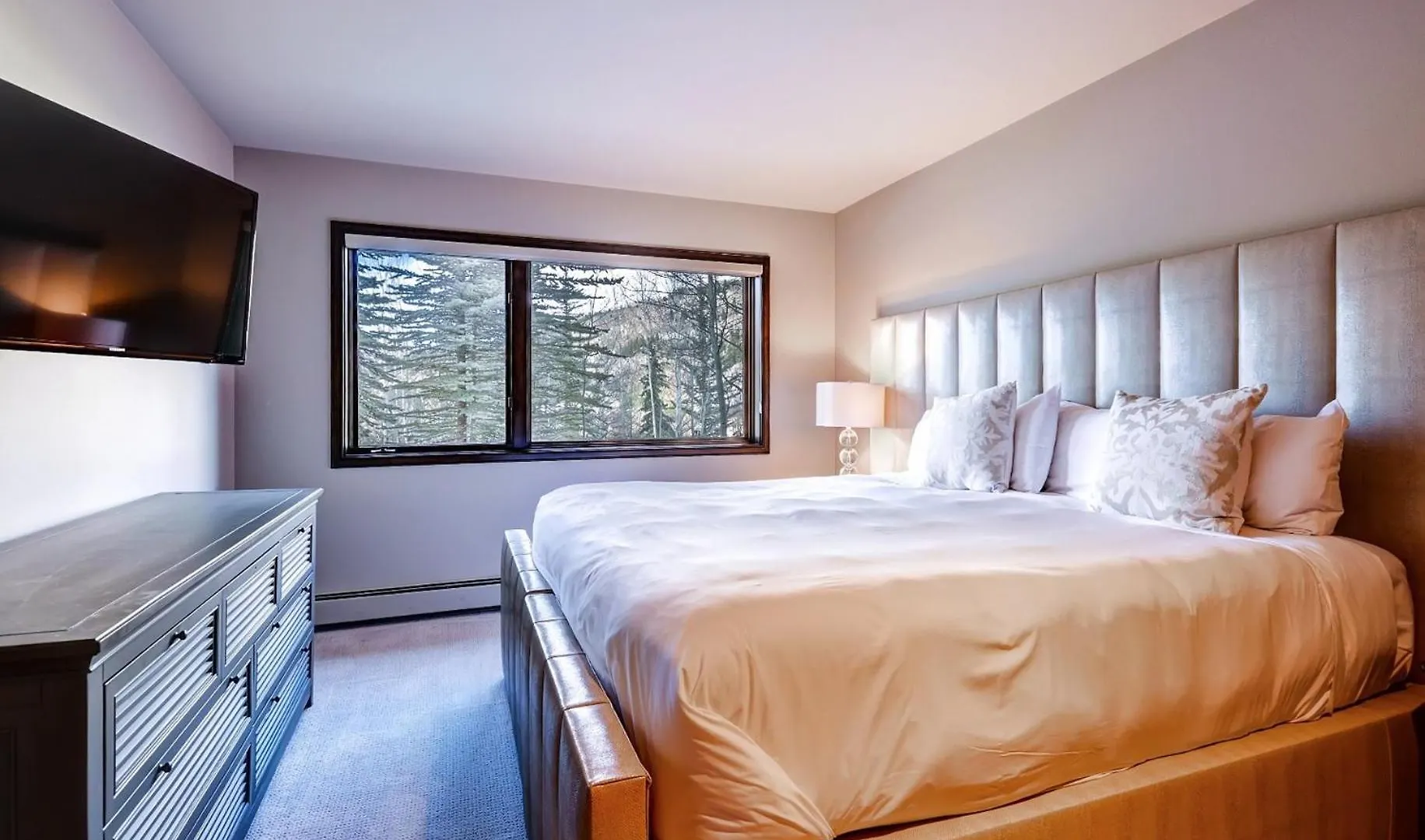 The Pines Lodge, A Rockresort Resort 4*