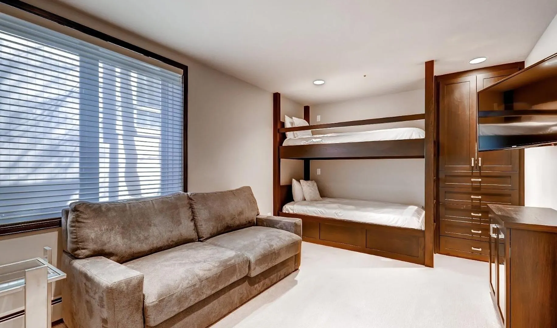 The Pines Lodge, A Rockresort 4*