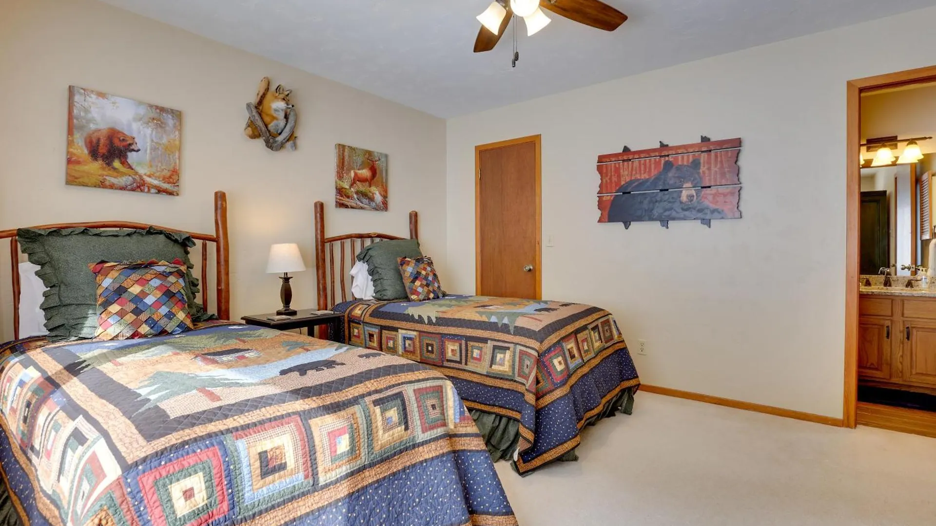 Eclectic Eagle-vail 2 Miles To Holiday home Beaver Creek