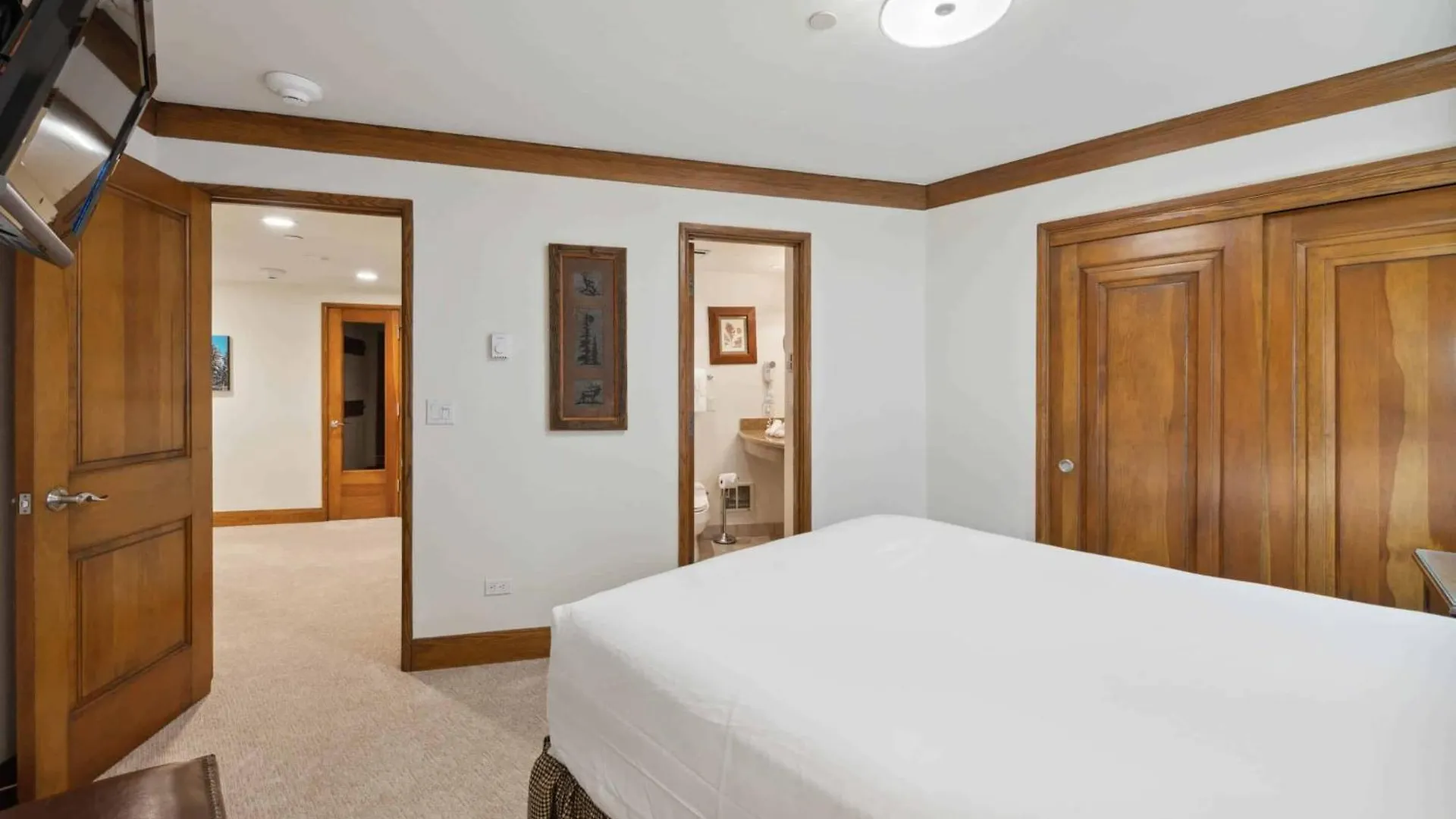 The Charter At L032 Apartment Beaver Creek