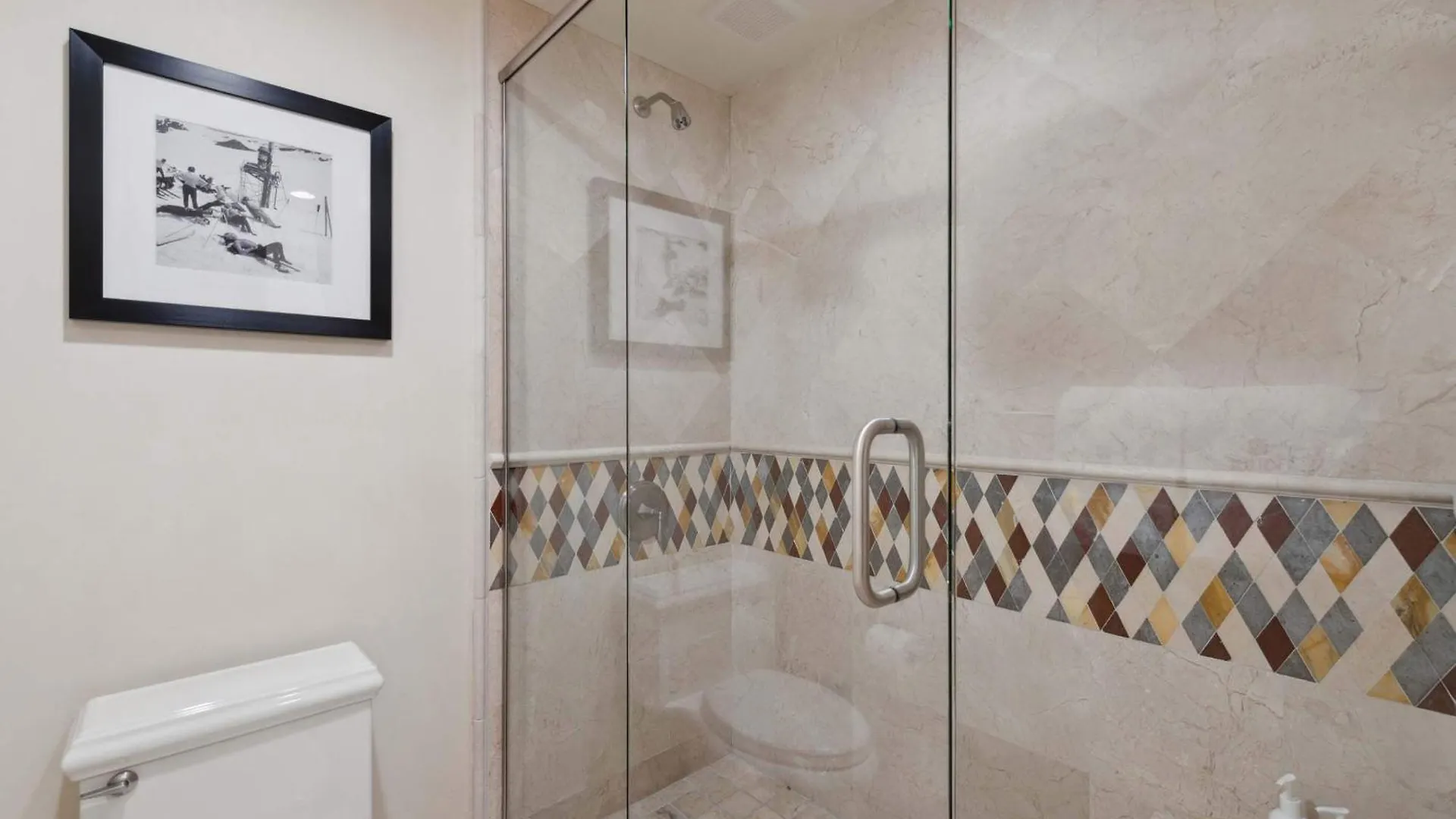 Apartment The Charter At C1105 Beaver Creek