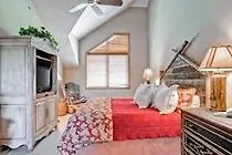 Villa Stonegate Townhomes By East West *