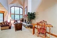 Stonegate Townhomes By East West
